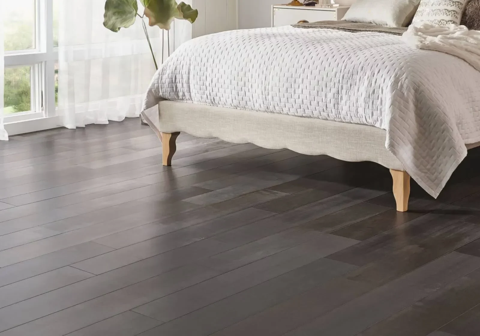 solid or engineered hardwood landscape - Pierce Flooring Wholesale